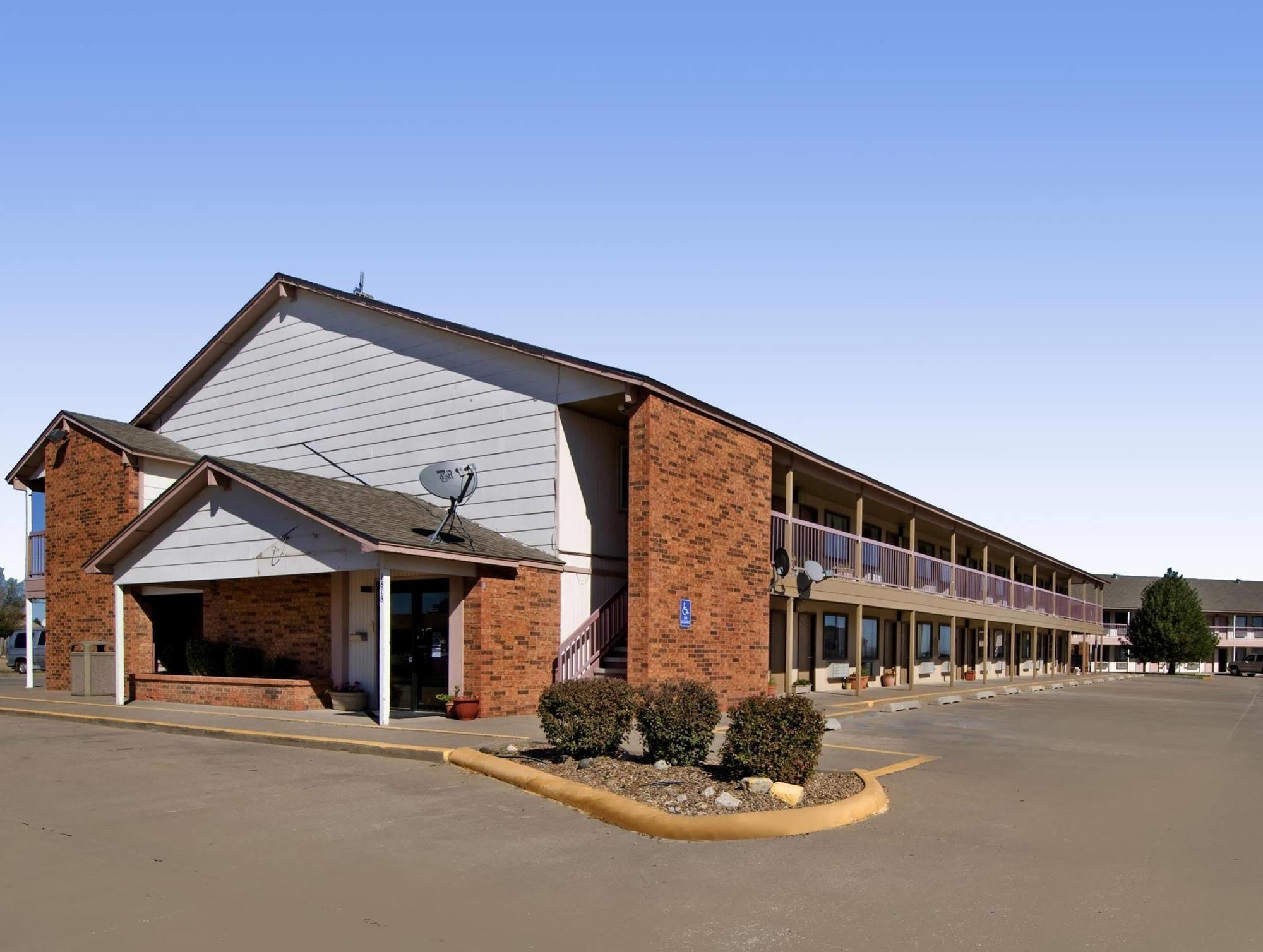 Americas Best Value Inn - Garden City Zewnętrze zdjęcie