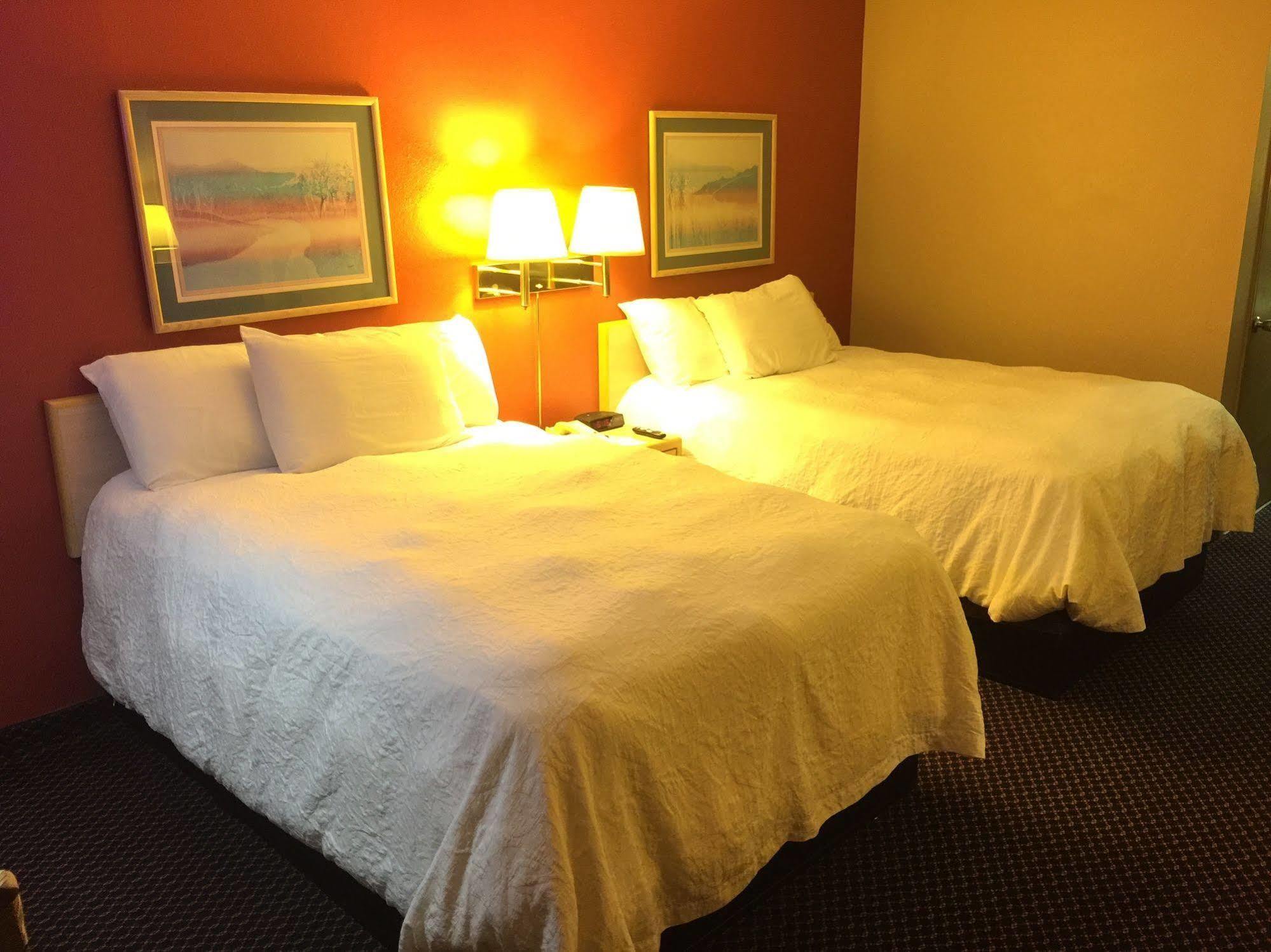 Americas Best Value Inn - Garden City Zewnętrze zdjęcie
